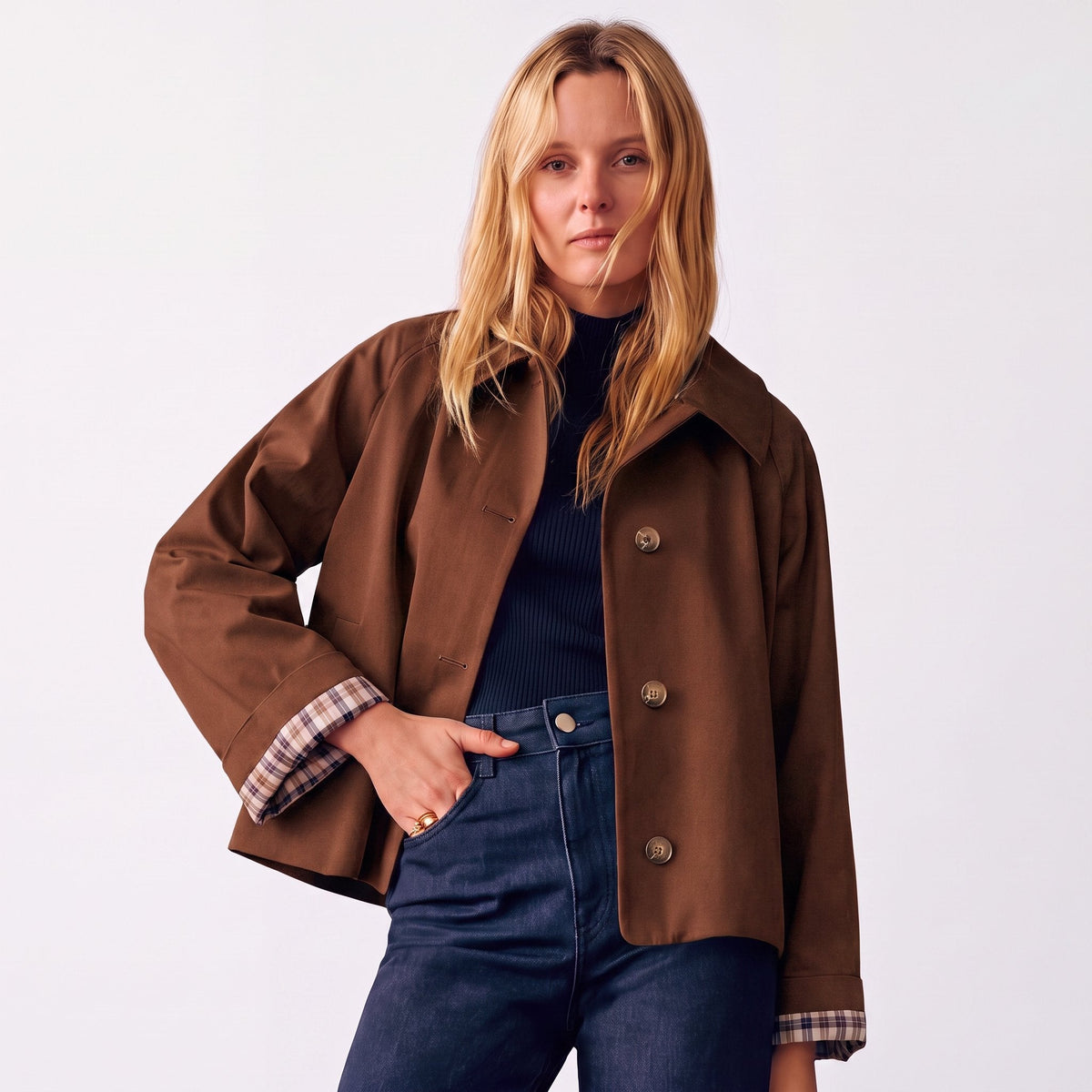 Women's Cropped Trench Coat | Notch Lapel with Button-Front Detail