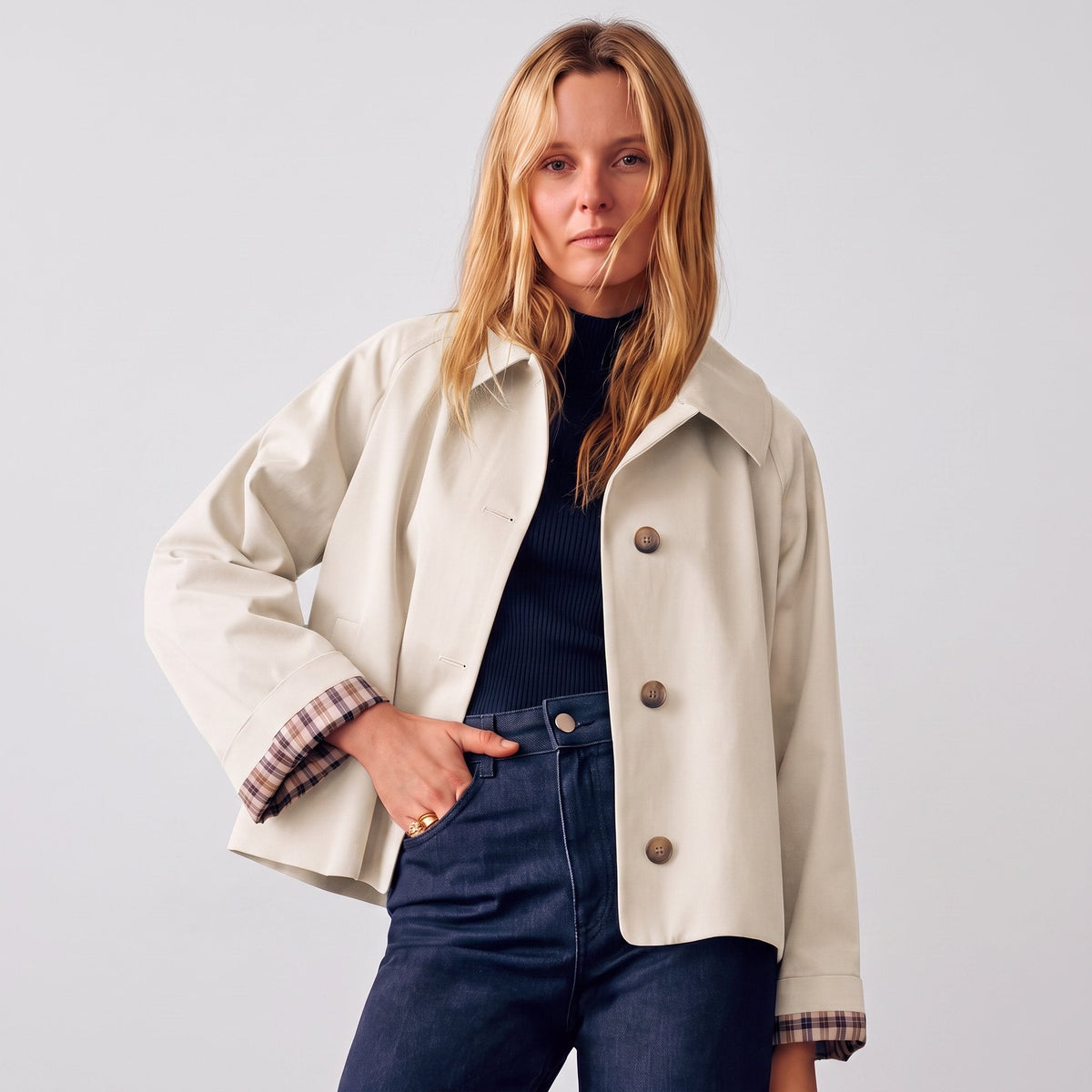 Women's Cropped Trench Coat | Notch Lapel with Button-Front Detail