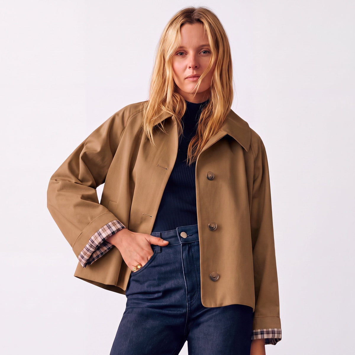 Women's Cropped Trench Coat | Notch Lapel with Button-Front Detail