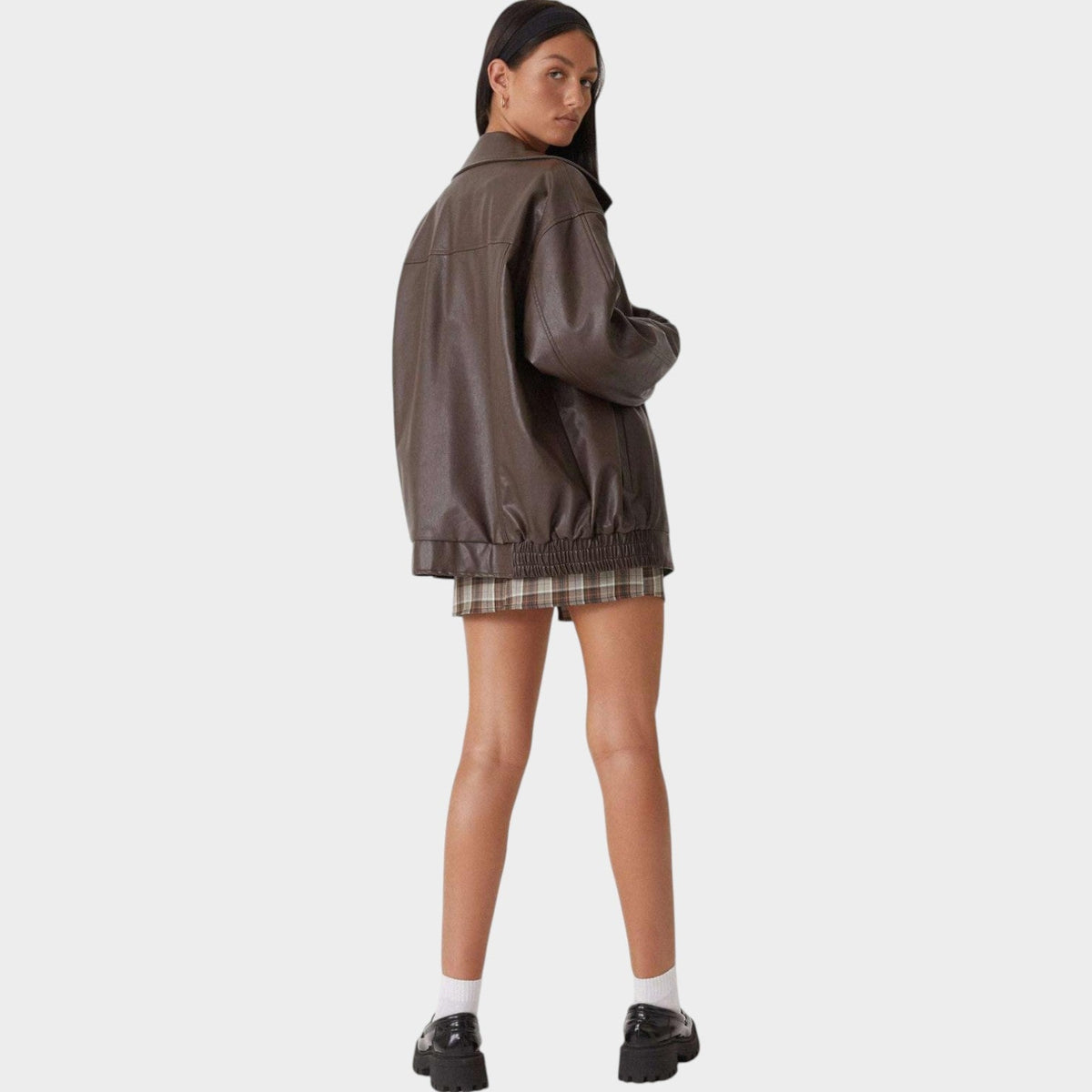 Raven – Oversized Leather Bomber Jacket | Relaxed Zip-Up Layer